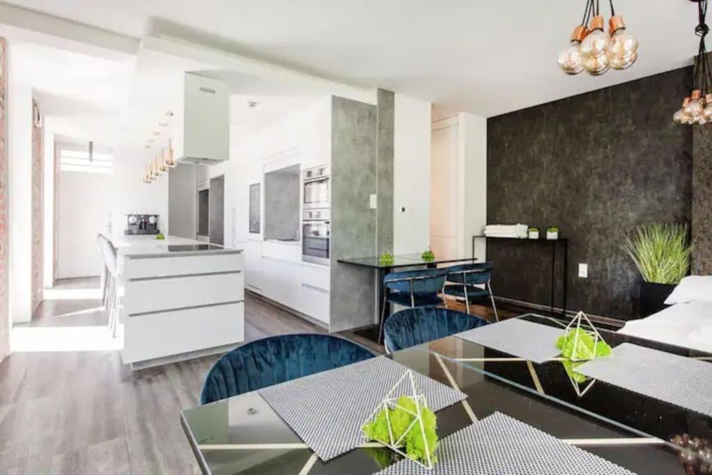Apartment Karinflats Deluxe - The Cream Penthouse Budapest