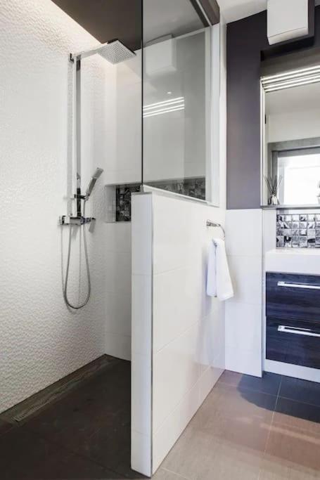 Apartment Karinflats Deluxe - The Cream Penthouse Budapest